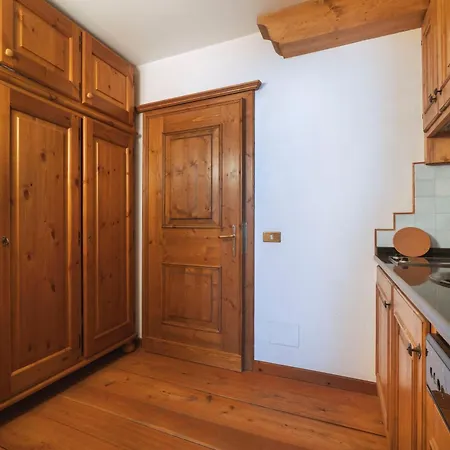 Guesthost - Cortina Heart Retreat With Parking Cortina d'Ampezzo